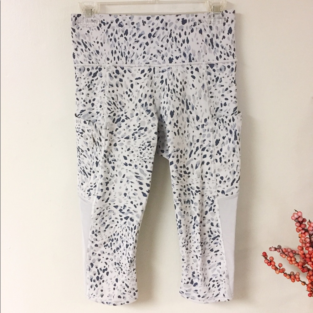 Athleta Capri Leggings